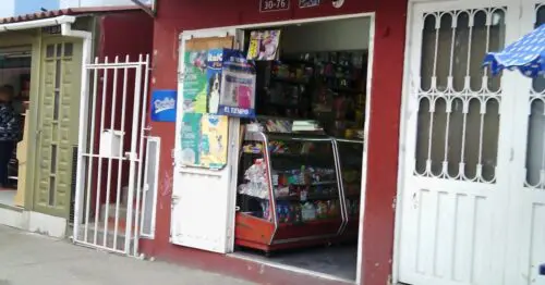 TIENDA CARRERA 6A ESTE CARRERA 6A ESTE 30 CON 76 TIENDA CARRERA 6A ESTE CARRERA 6A ESTE 30 CON 76